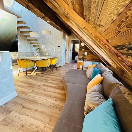Vila Urbana Luxury Apartments Lesce  Εξωτερικό φωτογραφία