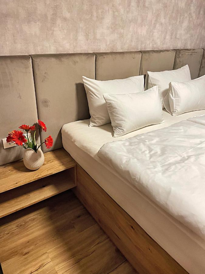 Vila Urbana Luxury Apartments Lesce  Εξωτερικό φωτογραφία