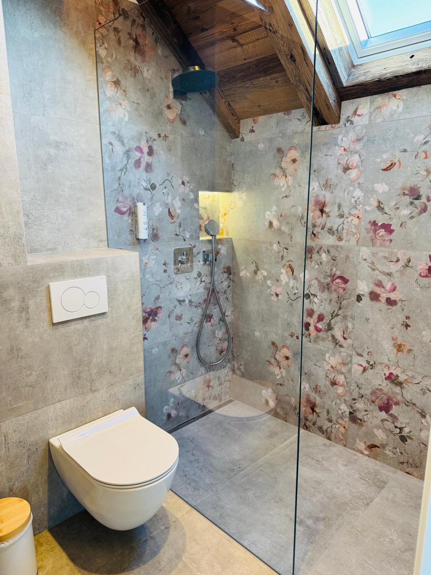 Vila Urbana Luxury Apartments Lesce  Εξωτερικό φωτογραφία